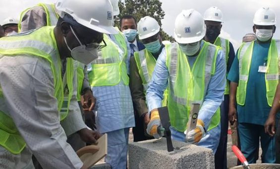 PRESIDENT BUHARI LAYS THE FOUNDATION STONE OF NEW PRESIDENTIAL HOSPITAL IN ABUJA…. Julius Berger trusted to deliver project December 31st, 2022.