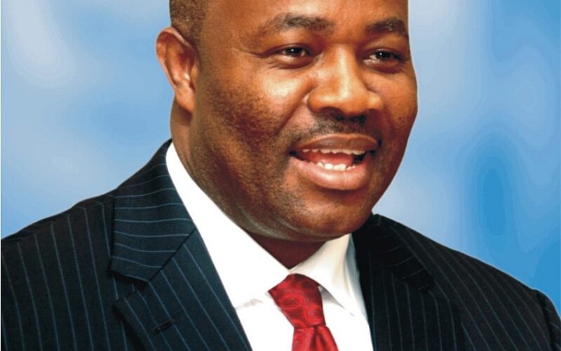 PRESIDENT BUHARI HAILS SEN. GODSWILL AKPABIO AT 60