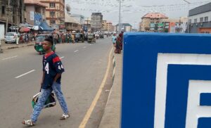 Ecstatic Aba residents relocate to newly reconstructed Port Harcourt Road
